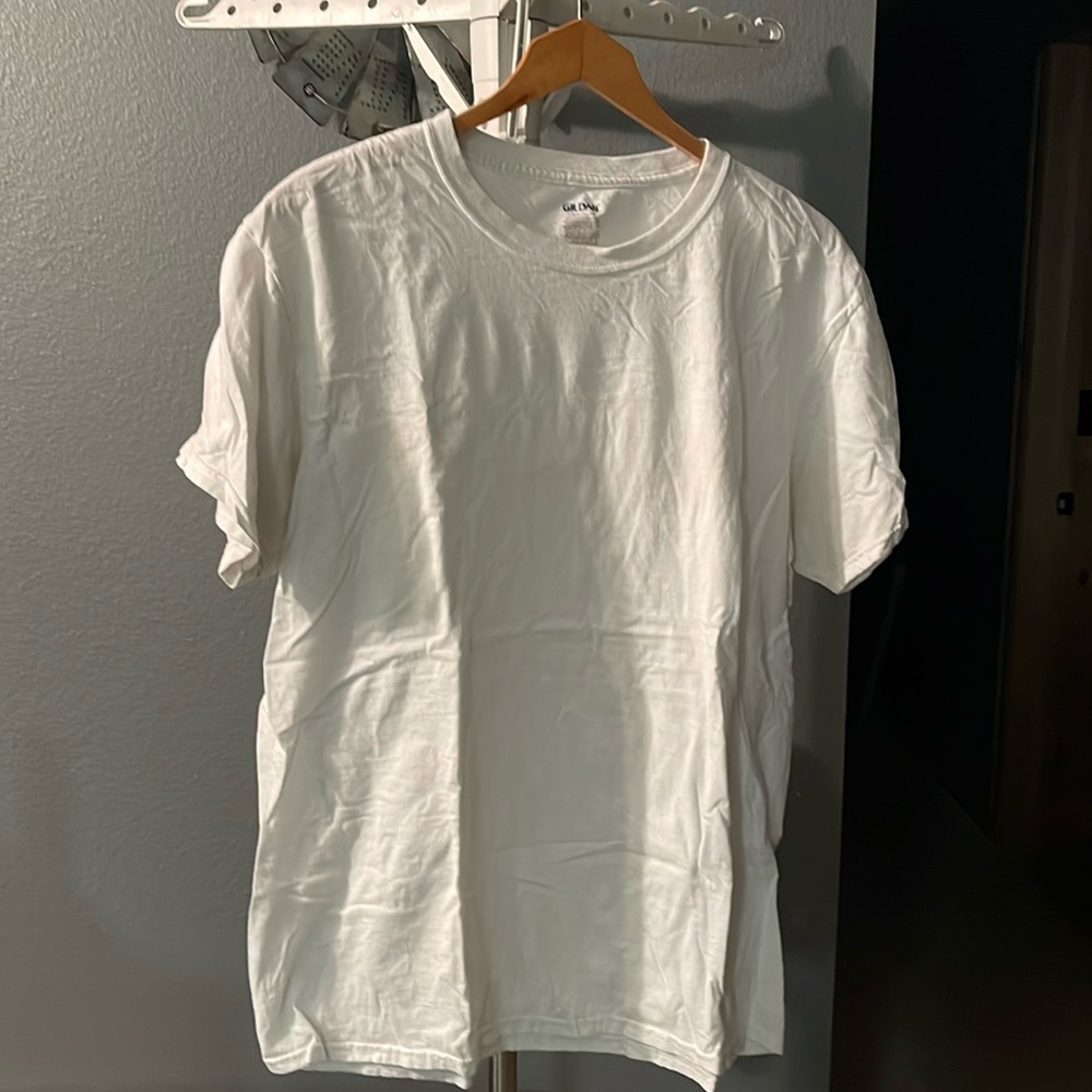 Men’s Gildan White Tee 5